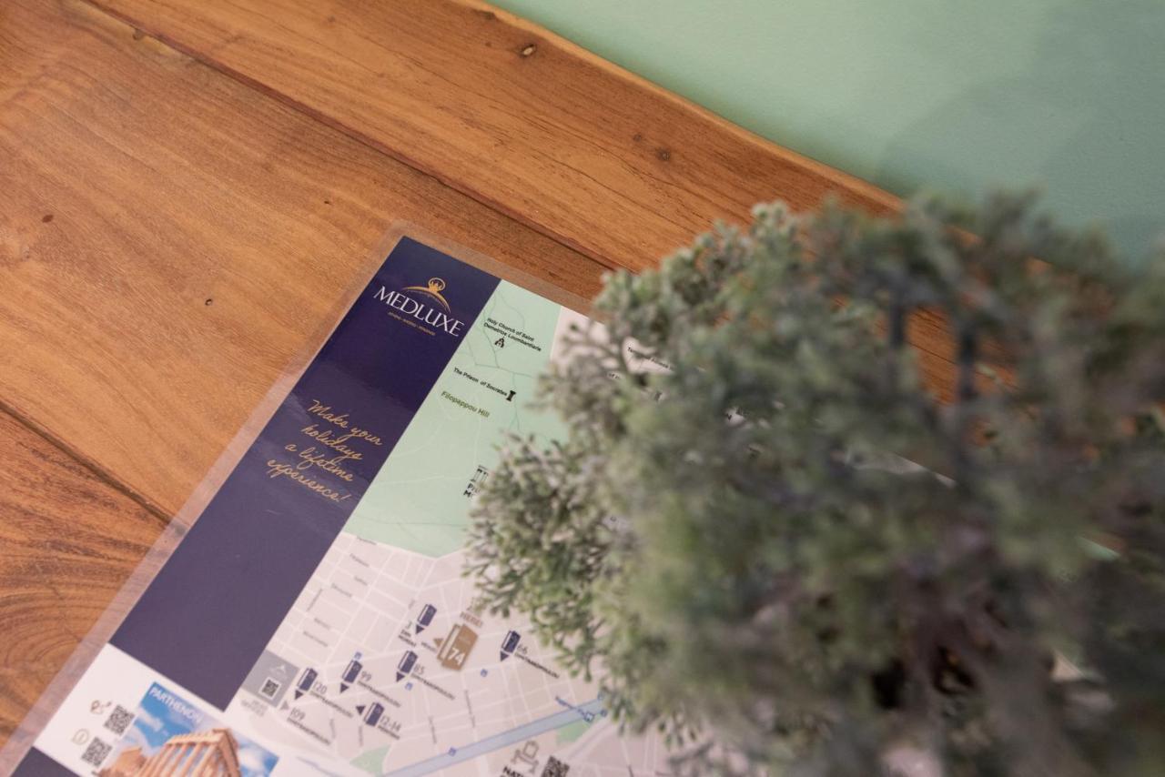 Medluxe Business * Athens